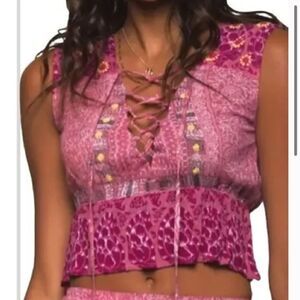RAGA Sleeveless Cropped Top sz Med NWT